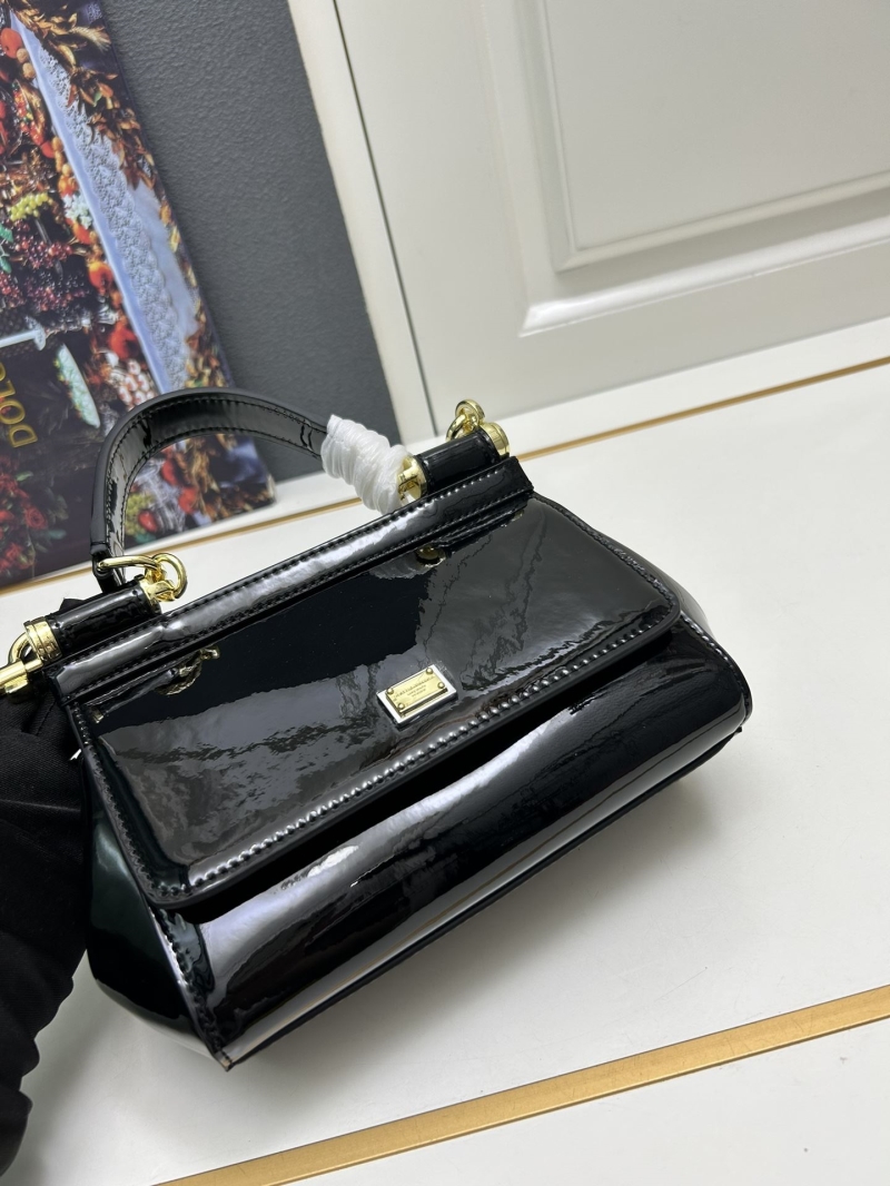 D&G Handle Bags